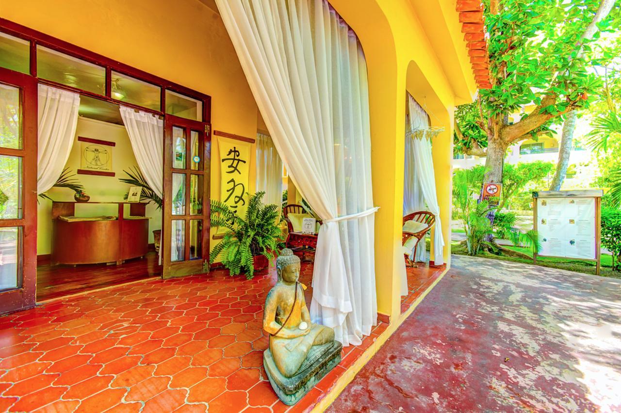 Hotel Fiesta Deluxe Punta Cana Eksteriør billede